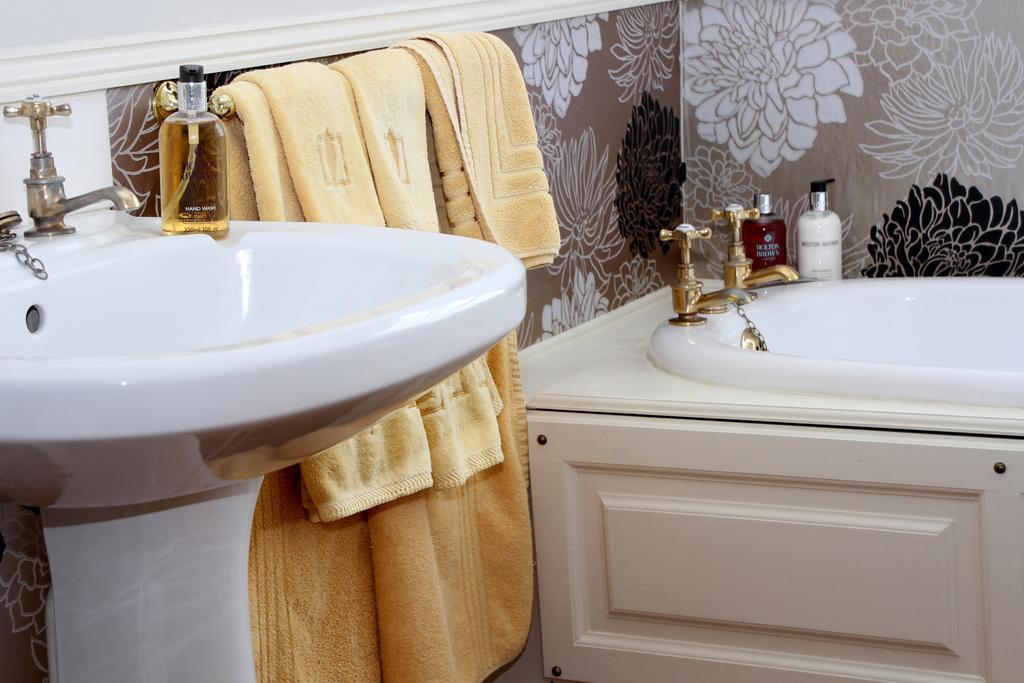 Little Holtby B&B Kirkby Fleetham Extérieur photo