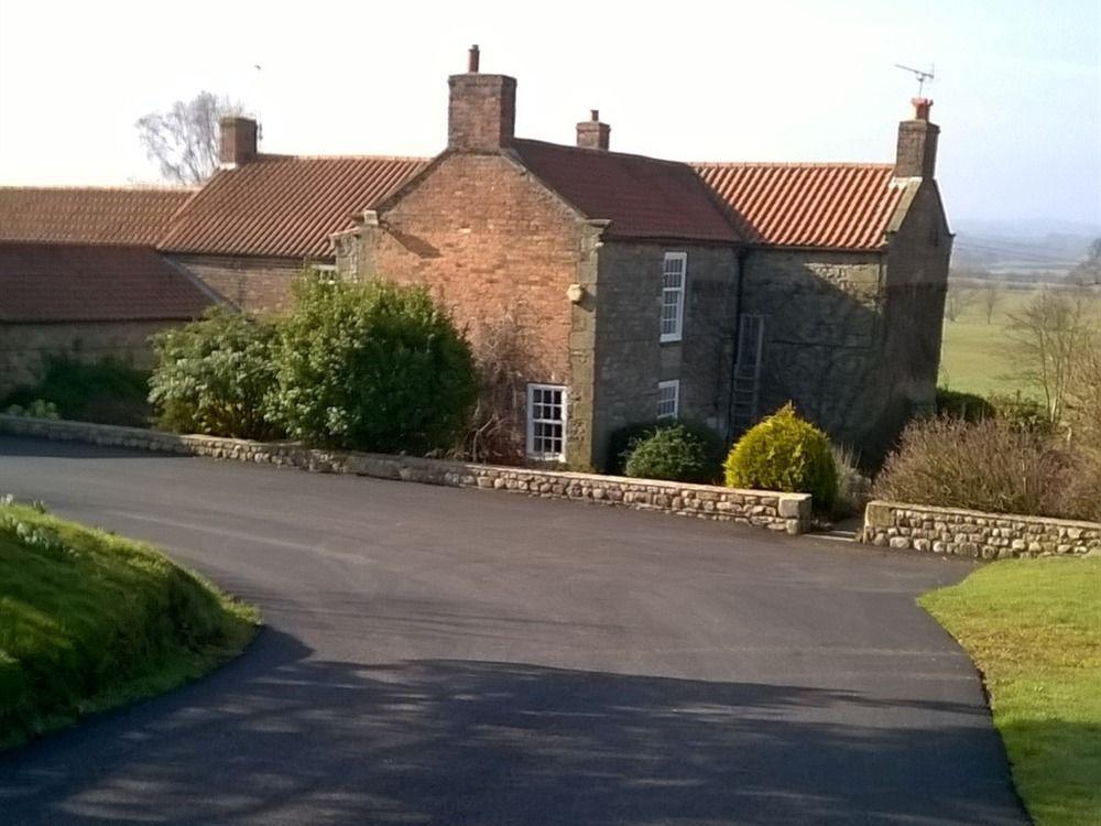 Little Holtby B&B Kirkby Fleetham Extérieur photo